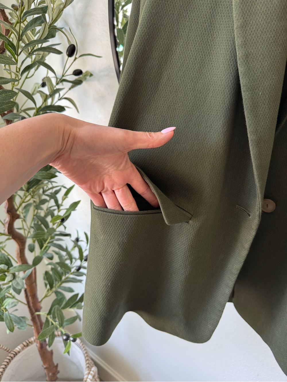 Vince Tuscan Olive Textured Single-Button Blazer 6 - Picture 6 of 10